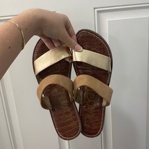 Sam Edelman Size 9 Gold and Tan Sandals